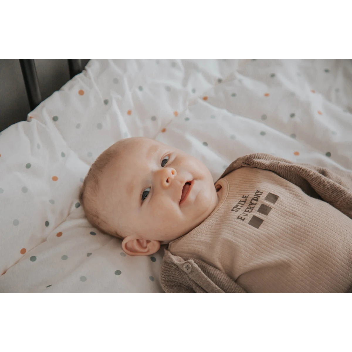 MamaLoes Nougat Bloemen 80 X 100 Cm Omkeerbaar Boxkleed ML020233 - Afbeelding 10